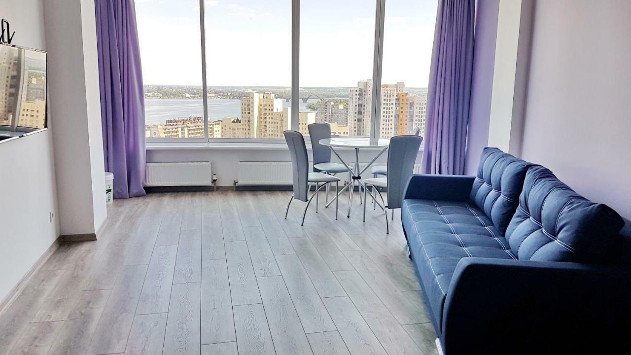 Most City Apart-Hotel Dnjepropetovsk Kamer foto